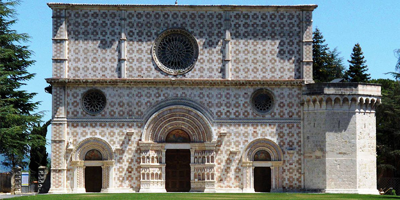 Basilica Di Santa Maria Di Collemaggio